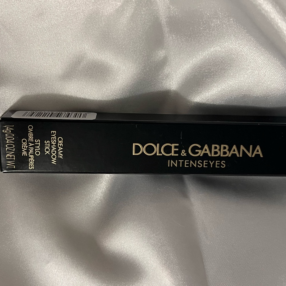 Dolce & Gabbana Intenseyes Cream Eyeshadow Stick Color Nude #2